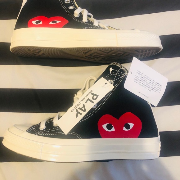 Comme des Garcons Shoes - Comme des Garçon play converse
